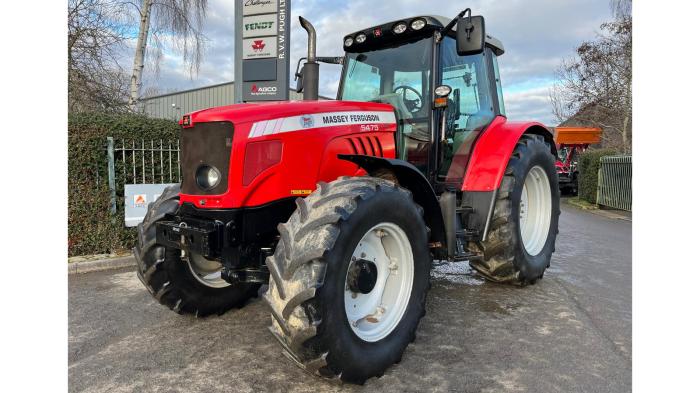 Used Massey Ferguson 5475 tractor