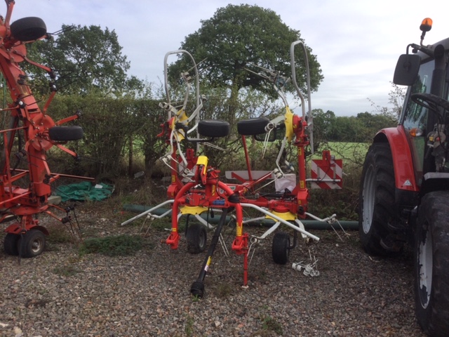Used Pottinger HIT 4.54 tedder
