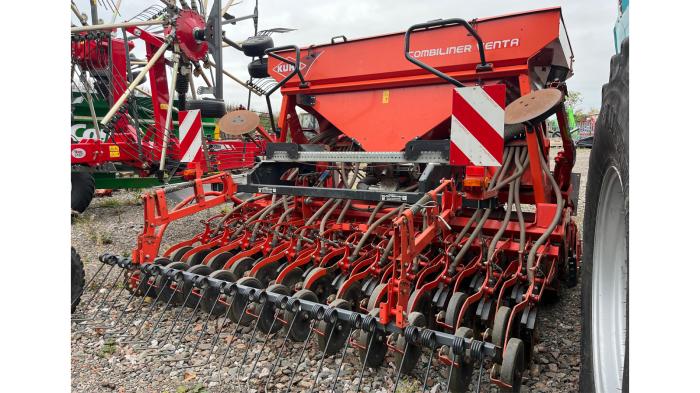 Used Kuhn LC3000 combi Venta drill