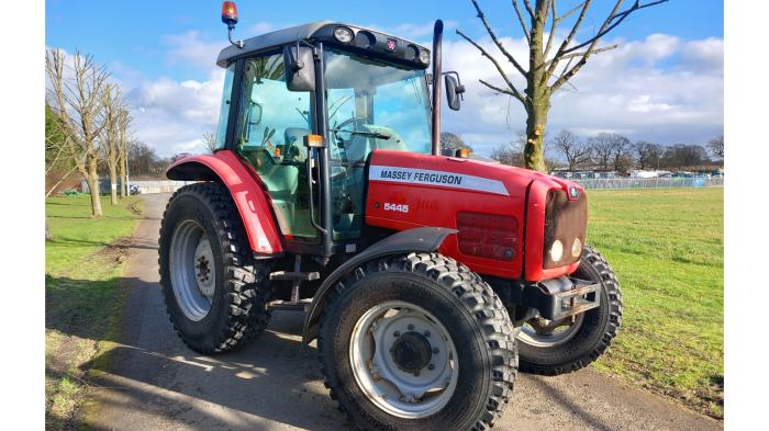 Used Massey Ferguson 5445 tractor