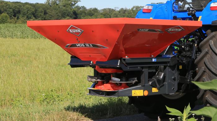 New Kuhn MDS 18.2 fertiliser spreader
