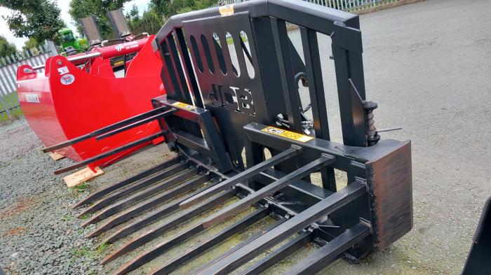 Used JCB 12ft hydraulic folding fork