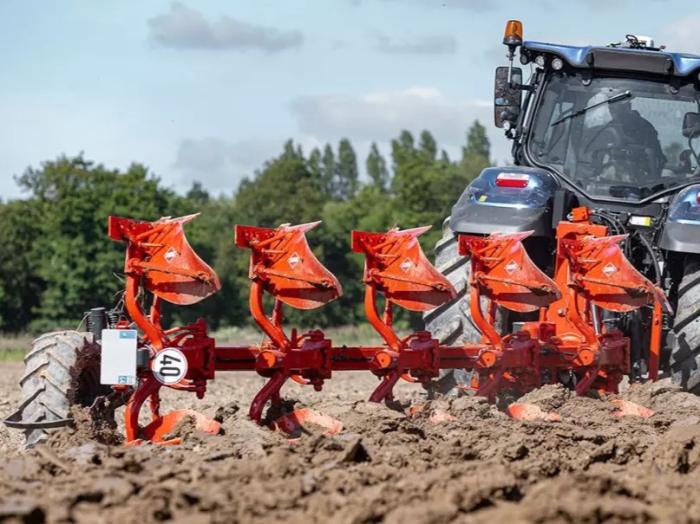 New Kuhn Varimaster M 5E/6H95 Plough
