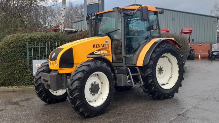 Used Renault Celtis RX456 tractor