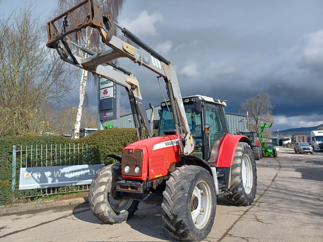 Used Massey Ferguson 5470 ST 4WD Dyna 4 tractor