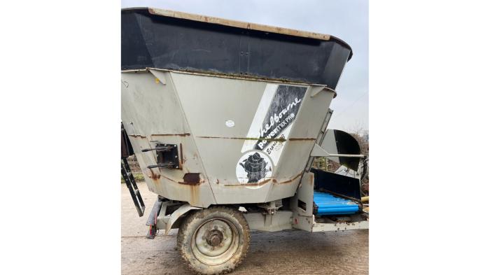 Shelborne Reynolds 12cu feeder