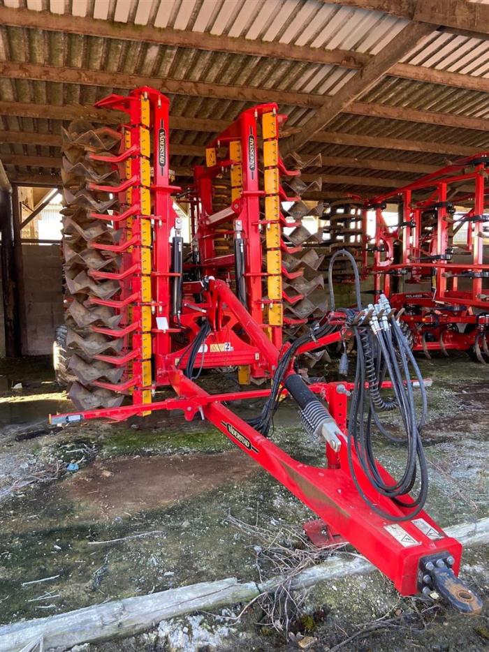 Ex Demo Vaderstad Carrier CR525XL disc harrow