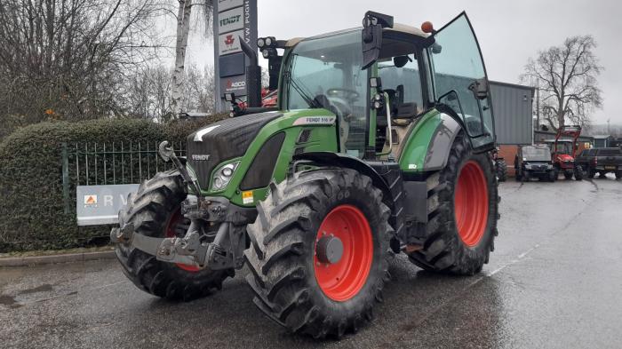 Used Fendt 516 power tractor
