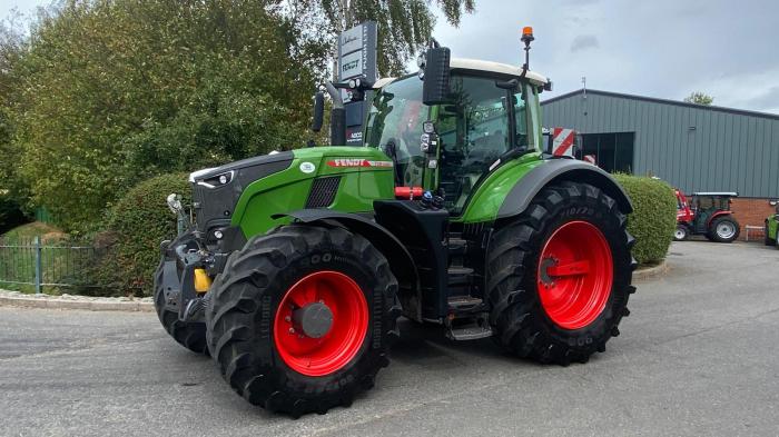 Used Fendt 728 Profi plus tractor