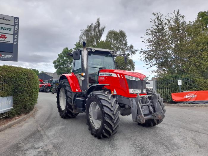 Used Massey Ferguson 7718 Dyna 6 tractor