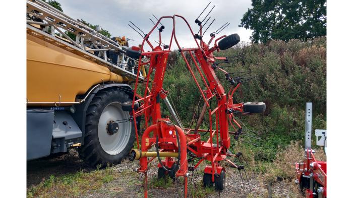 Used Galfre PS650/6 Tedder