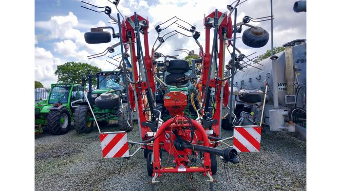 Used Massey Ferguson TD868 DN Tedder