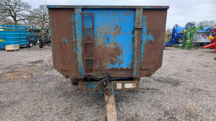 Used West 8 ton tandem axle tipping trailer