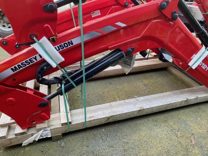 New ALO FL4121 Loader