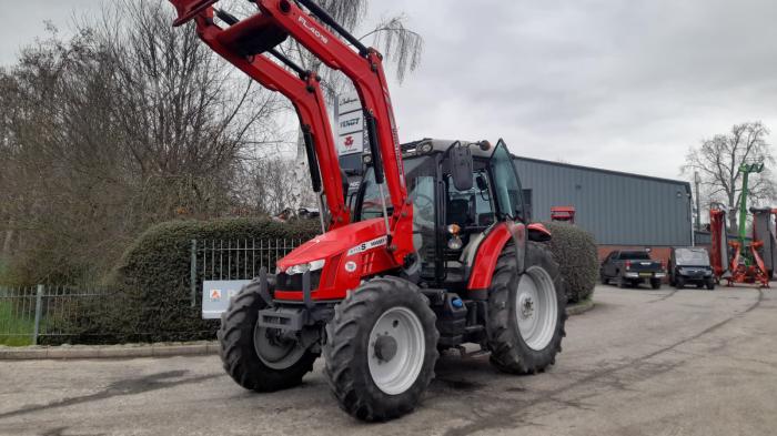 Used Massey Ferguson 5713S Dyna 4 Essential tractor
