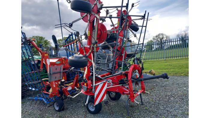 Used Massey Ferguson TD868 DN Tedder