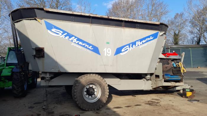 Used Shelbourne Reynolds diet feeder