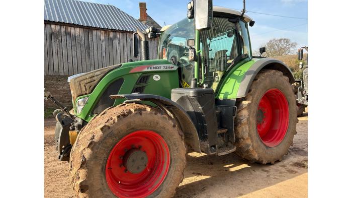 Used Fendt 724 Profi Plus Tractor