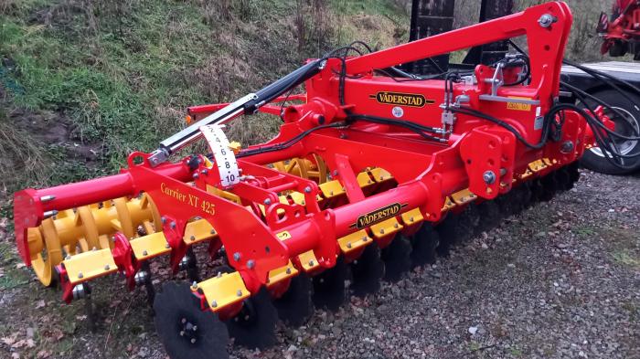 New Vaderstad Carrier XT425 mounted disc cultivator
