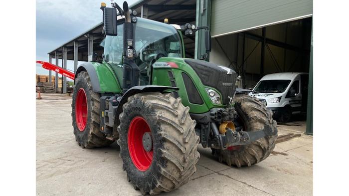 Used Fendt 724 Profi Plus tractor