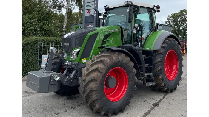 New Fendt 828 Vario S4 Profi+ Tractor