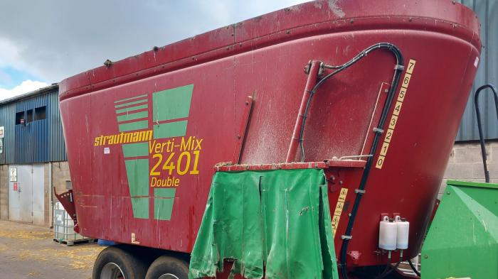 Used Strautmann VertiMix 2401 twin auger feeder