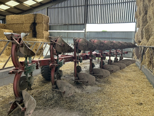 Used Kverneland Plough