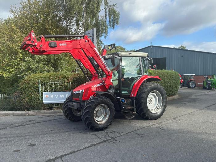 Used Massey Ferguson 5612 SL Essential tractor